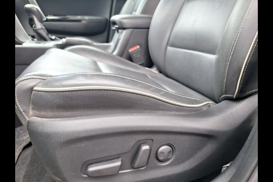 Kia Sportage 1.6 GDI Dynamic Plus Line | Leder | Trekhaak | Bi Xenon | Climate | Navi | Camera | (occasion)