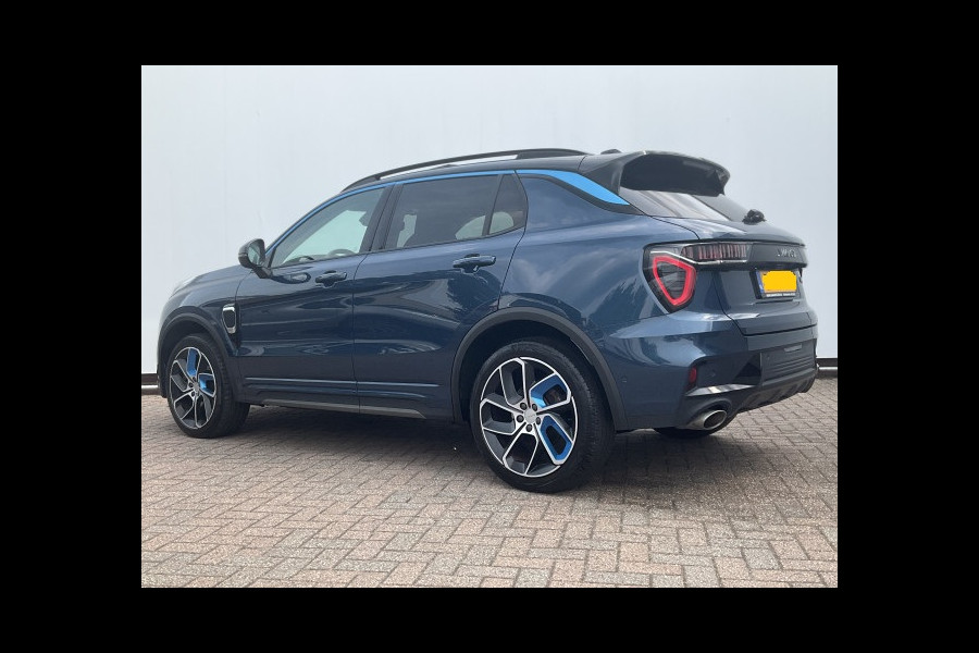 Lynk & Co 01 1.5 PHEV 262pk 360°Cam Carplay Pano.dak Stoelverw. Incl BTW Plug-in