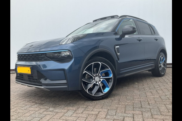 Lynk & Co 01 1.5 PHEV 262pk 360°Cam Carplay Pano.dak Stoelverw. Incl BTW Plug-in