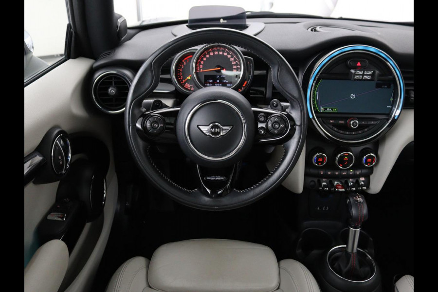 MINI Cooper S 2.0 Chili Serious Business | Panoramadak | Leder | Head-Up | Navigatie | Full LED | Harman/Kardon | Climate control | Keyless | Parkeerhulp | Cruise control