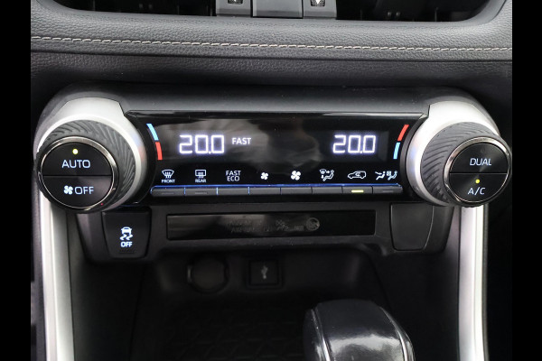 Toyota RAV4 2.5 HYBRID BI-TONE PACK AUTOMAAT TREKHAAK. ALARM.GARANTIE TOT 2030*