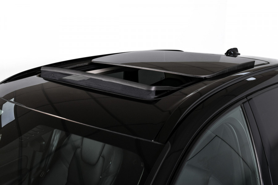 Volvo XC60 2.0 T6 Plug-in hybrid AWD Plus Dark | S/K-Panodak | Dig. Cockpit | Adapt. Cruise | Memory Stoelen | Elek. Klep | Stoel-+stuurverw. | 360 Camera | Harman/Kardon | NAV+App. Connect | LM 19" | 9452