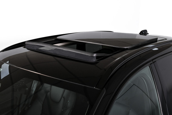 Volvo XC60 2.0 T6 Plug-in hybrid AWD Plus Dark | S/K-Panodak | Dig. Cockpit | Adapt. Cruise | Memory Stoelen | Elek. Klep | Stoel-+stuurverw. | 360 Camera | Harman/Kardon | NAV+App. Connect | LM 19" | 9452