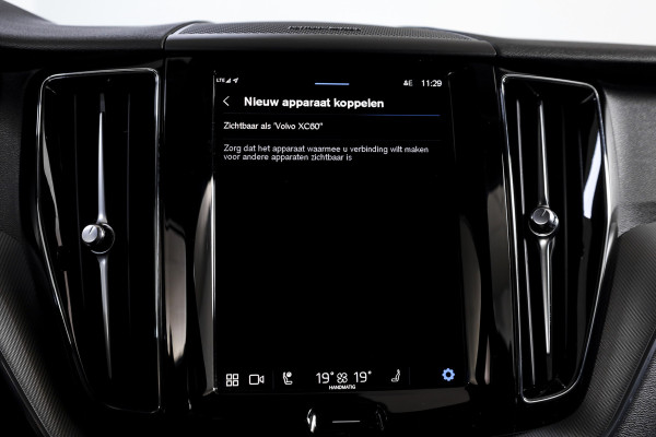 Volvo XC60 2.0 T6 Plug-in hybrid AWD Plus Dark | S/K-Panodak | Dig. Cockpit | Adapt. Cruise | Memory Stoelen | Elek. Klep | Stoel-+stuurverw. | 360 Camera | Harman/Kardon | NAV+App. Connect | LM 19" | 9452