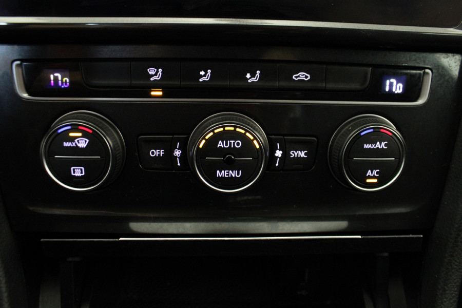 Volkswagen GOLF Variant 1.0 TSI Trendline |Navi|Carplay| *Pinksteren Geopend*