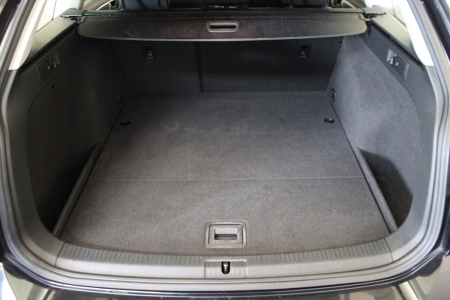 Volkswagen GOLF Variant 1.0 TSI Trendline |Navi|Carplay| *Pinksteren Geopend*