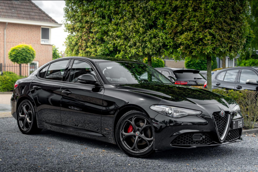 Alfa Romeo Giulia 2.0T Super 200 Pk Aut. Camera Keyless Xenon 18''