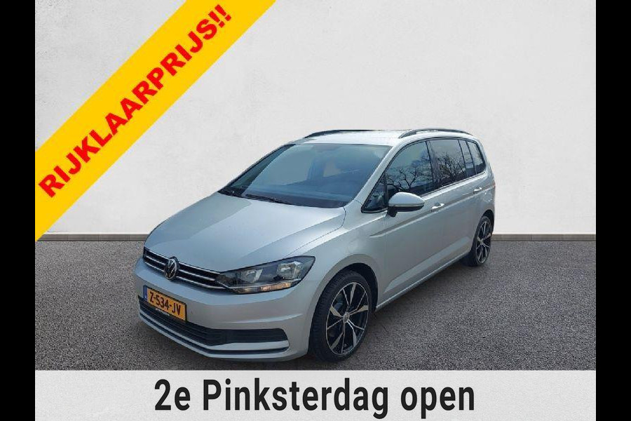 Volkswagen Touran 1.5 TSI Comfortline 7p, airco,cruise,navigatie,app connect,wegklapbare trekhaak,parkeersensoren,