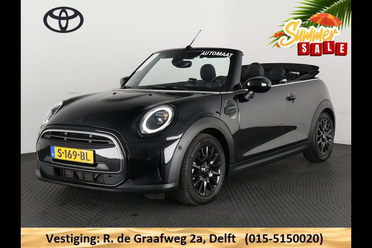 MINI Cabrio 1.5 Cooper Black-Sport Automaat 140 PK | Navigatie | Camera | Climate Control | MINI Cabrio 1.5 Cooper Black-Sport Automaat 140 PK | Navigatie | Camera | Climate Control |