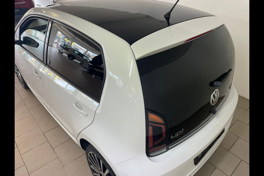 Volkswagen up! 1.0 TSI Sound Up! 90PK AIRCO CLIMA NAVI VIA APP STOELVERW MULTI STUUR POLYGON VELG PDC REGENSENSOR NIEUWSTAAT