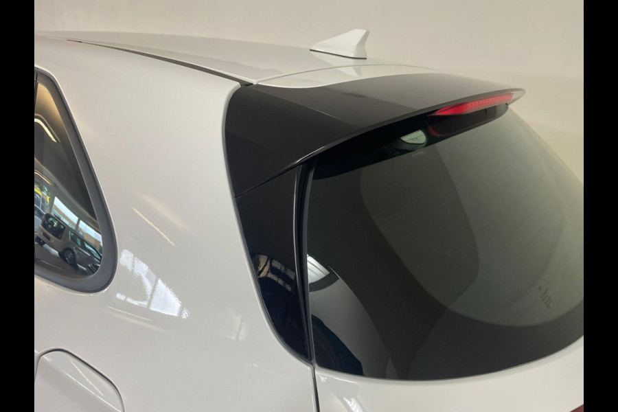 Hyundai i30 1.4 T-GDI Comfort AIRCO NAVI CRUISE BLUETOOTH STOELVERW ELEK RAMEN CENT VERG PDC 5DRS NIEUWSTAAT