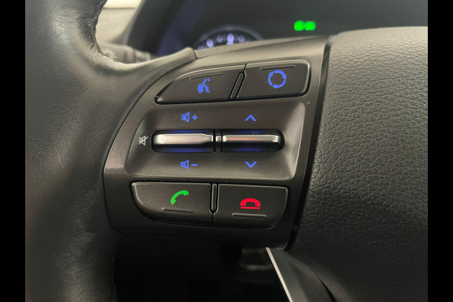 Hyundai i30 1.4 T-GDI Comfort AIRCO NAVI CRUISE BLUETOOTH STOELVERW ELEK RAMEN CENT VERG PDC 5DRS NIEUWSTAAT