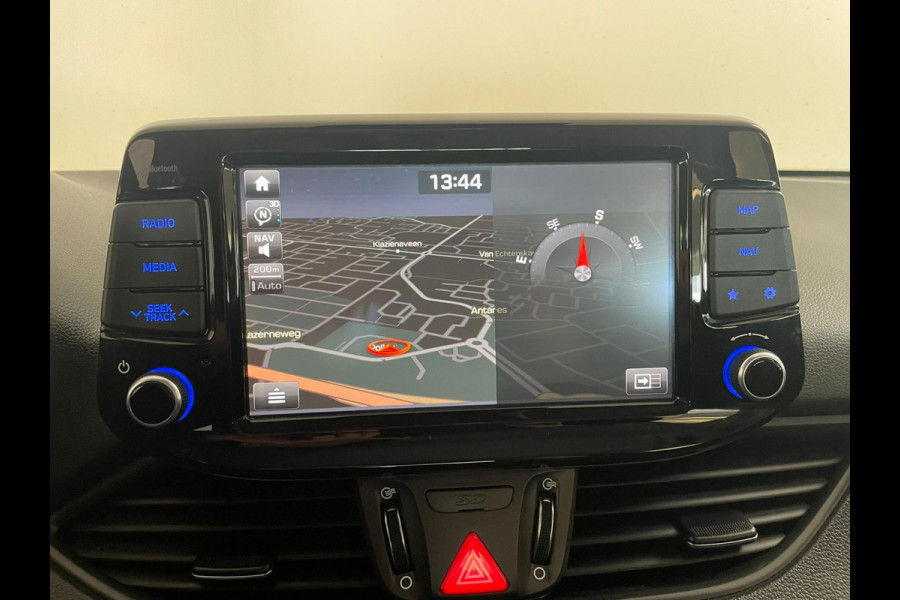 Hyundai i30 1.4 T-GDI Comfort AIRCO NAVI CRUISE BLUETOOTH STOELVERW ELEK RAMEN CENT VERG PDC 5DRS NIEUWSTAAT