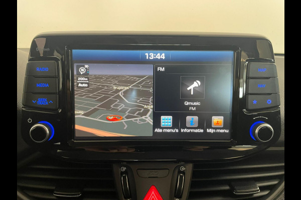 Hyundai i30 1.4 T-GDI Comfort AIRCO NAVI CRUISE BLUETOOTH STOELVERW ELEK RAMEN CENT VERG PDC 5DRS NIEUWSTAAT
