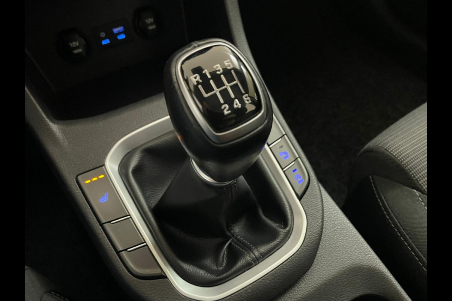 Hyundai i30 1.4 T-GDI Comfort AIRCO NAVI CRUISE BLUETOOTH STOELVERW ELEK RAMEN CENT VERG PDC 5DRS NIEUWSTAAT