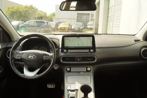 Hyundai Kona EV Premium 64kWh -LEER-ECC-S.DAK-TREKHAAK-