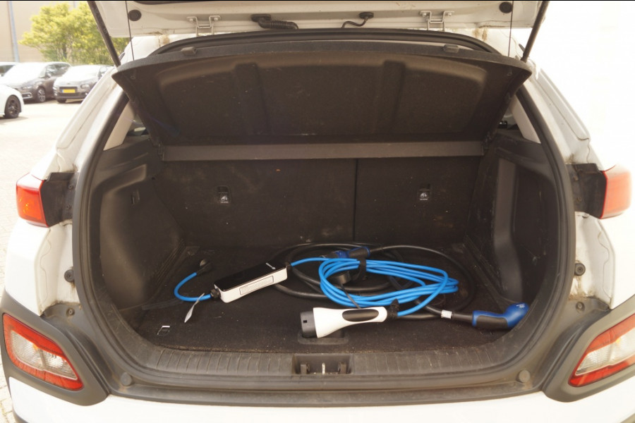 Hyundai Kona EV Premium 64kWh -LEER-ECC-S.DAK-TREKHAAK-
