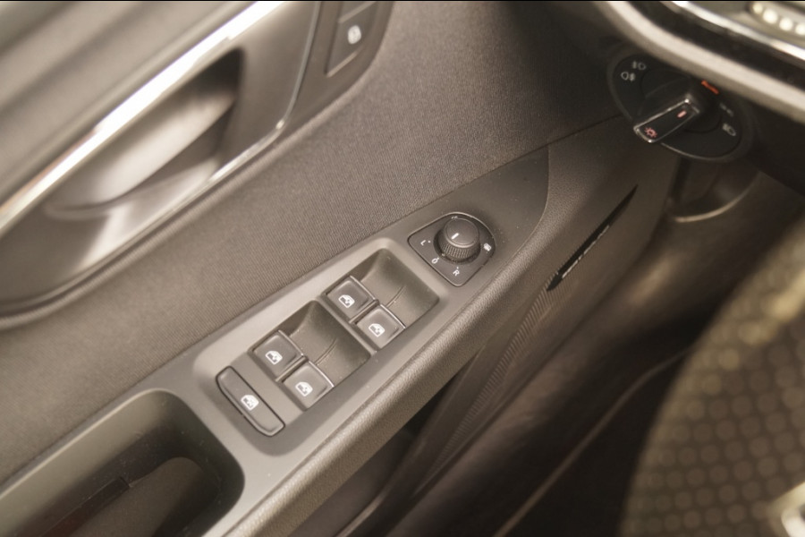 Seat Leon ST 1.4 EcoTSI 150pk DSG FR -PANO-LED-ECC-PDC-