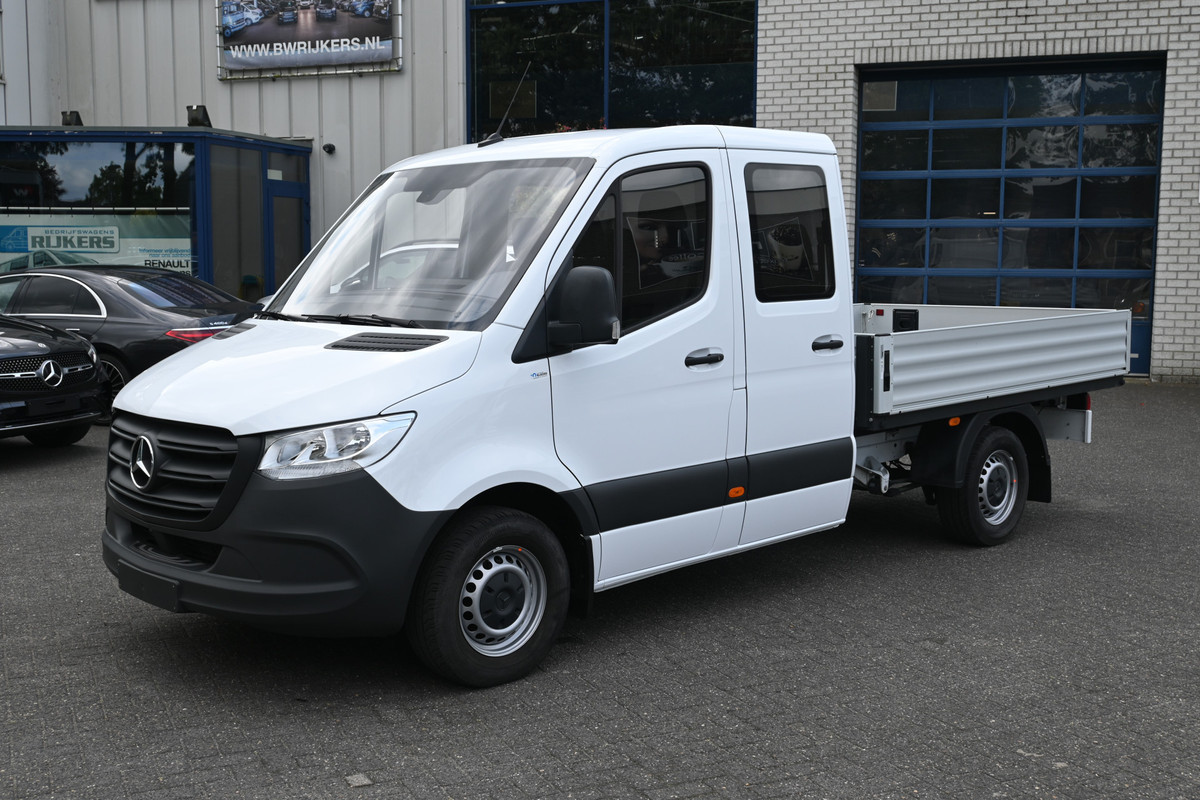 Mercedes-Benz Sprinter 315 CDI L2 DC RWD Open laadbak Airco, Trekhaak, 7 Zitplaatsen Dubbele cabine open laadbak