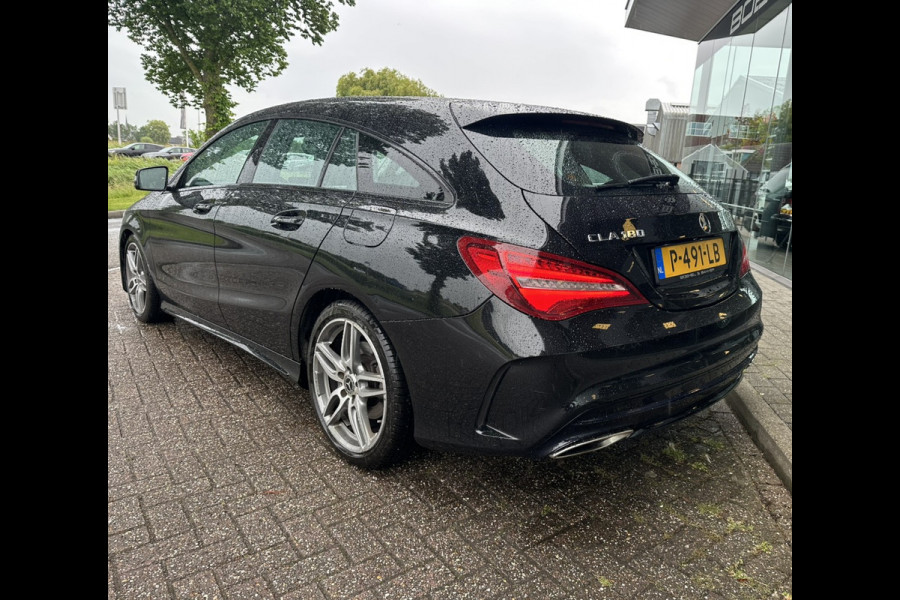 Mercedes-Benz CLA-Klasse Shooting Brake 180 Business Solution AMG ** Panodak ** Navigatie ** Stoelverwarming