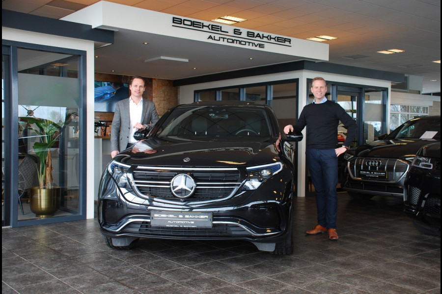 Mercedes-Benz CLA-Klasse Shooting Brake 180 Business Solution AMG ** Panodak ** Navigatie ** Stoelverwarming
