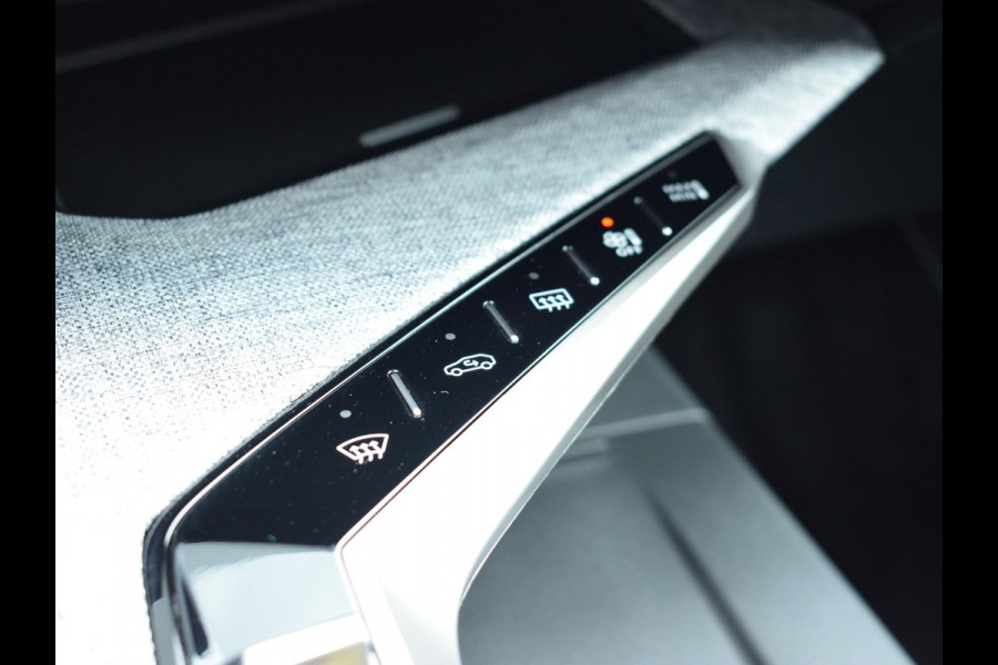 Peugeot 3008 1.2 plug-in Hybrid 195 GT ELEKTRISCHE STOEL- EN ACHTERKLEPBEDIENING | 360° CAMERA | NAVIGATIE & CARPLAY | E.C.C. |