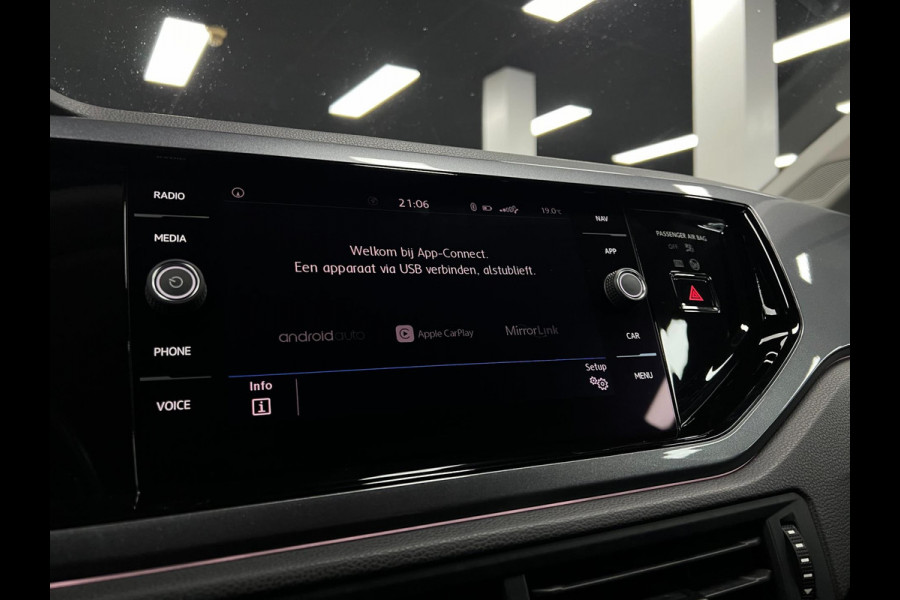 Volkswagen Polo 1.0 TSI R-LINE | Clima | Navi| Carplay|116PK