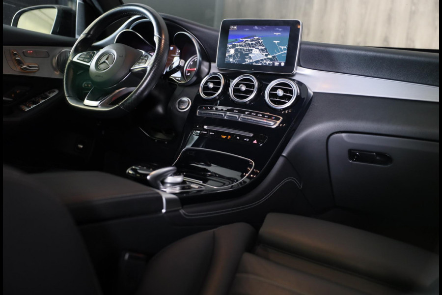 Mercedes-Benz GLC Coupé 300 4MATIC AMG 63 Look / Lane Assist / Leder / F1 / Sfeerverlichting / Camera / Led / Pdc / 20 Inch
