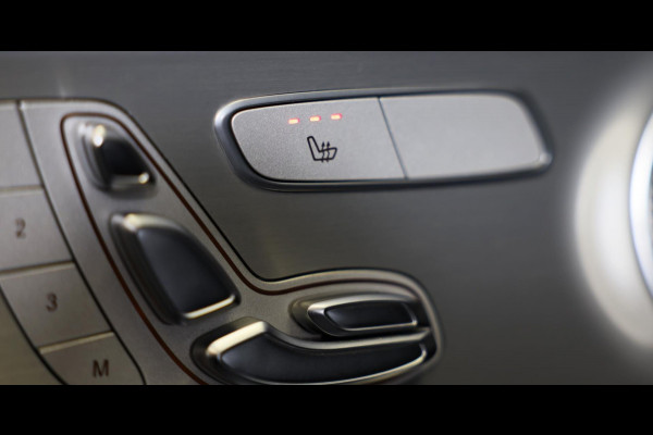 Mercedes-Benz GLC Coupé 300 4MATIC AMG 63 Look / Lane Assist / Leder / F1 / Sfeerverlichting / Camera / Led / Pdc / 20 Inch