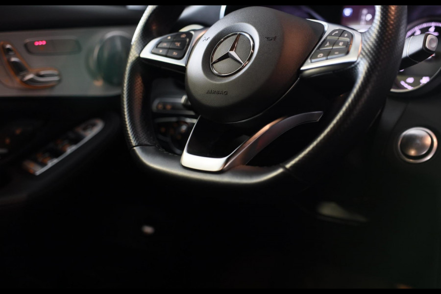 Mercedes-Benz GLC Coupé 300 4MATIC AMG 63 Look / Lane Assist / Leder / F1 / Sfeerverlichting / Camera / Led / Pdc / 20 Inch