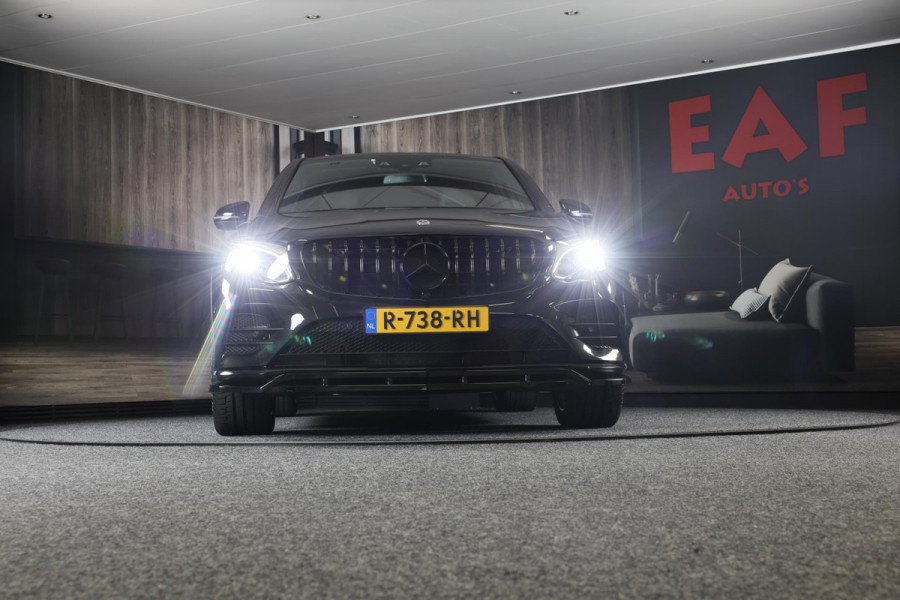 Mercedes-Benz GLC Coupé 300 4MATIC AMG 63 Look / Lane Assist / Leder / F1 / Sfeerverlichting / Camera / Led / Pdc / 20 Inch