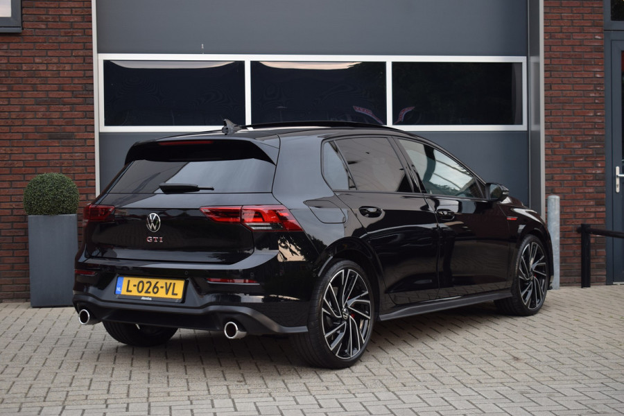Volkswagen Golf GTI 2.0 TSI 245pk DSG | Pano | Camera | H&K | 19"