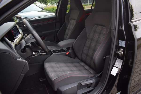 Volkswagen Golf GTI 2.0 TSI 245pk DSG | Pano | Camera | H&K | 19"