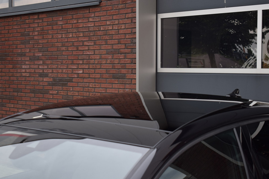 Volkswagen Golf GTI 2.0 TSI 245pk DSG | Pano | Camera | H&K | 19"