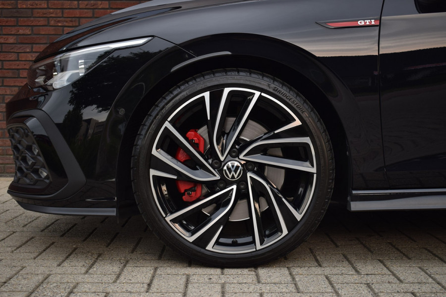 Volkswagen Golf GTI 2.0 TSI 245pk DSG | Pano | Camera | H&K | 19"