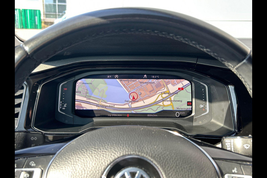 Volkswagen Polo 1.0 TSI Comfortline Business 116PK | Virtual cockpit | Clima | Parkeersensoren voor + achter |