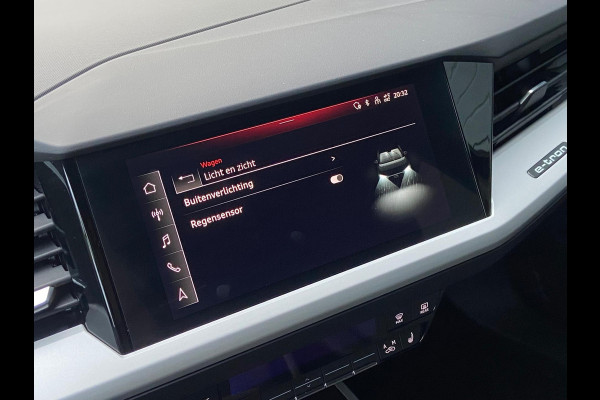 Audi Q4 e-tron 35 NIEUWSTAAT! 9900KM/NAV/CRUISE/CAMERA/VIRTUAL