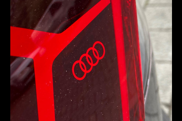 Audi Q4 e-tron 35 NIEUWSTAAT! 9900KM/NAV/CRUISE/CAMERA/VIRTUAL