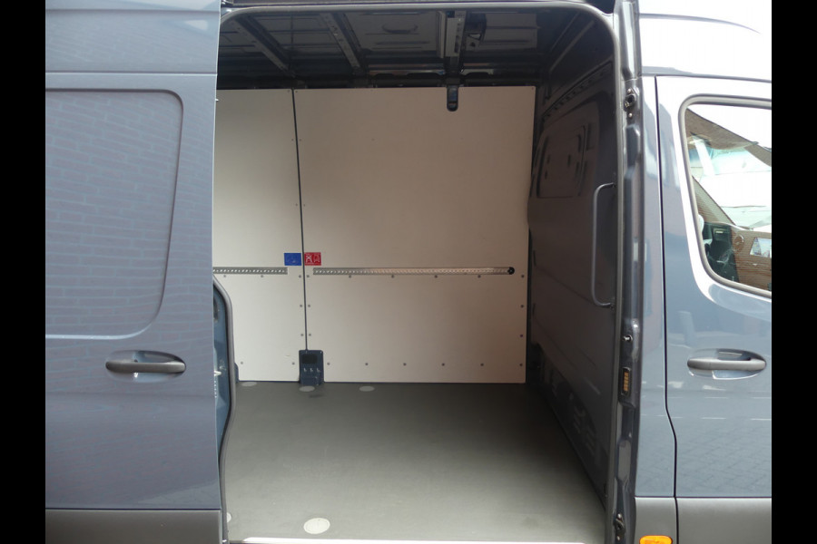 Mercedes-Benz Sprinter 315 CDI L2H2 LED/PDC/CAMERA/Adaptive Cruise control