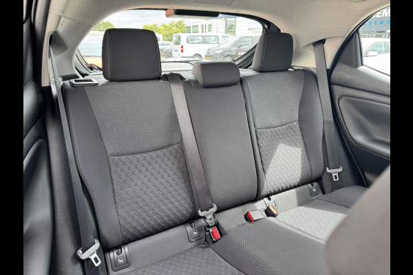 Toyota Yaris 1.5 Hybrid Active | Parkeercamera | Apple Carplay | Prijs is rijklaar