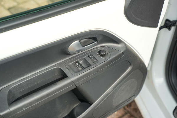 Volkswagen e-Up! e-up! Camera Airco Stoelverw. Voorruitverw. Cruise