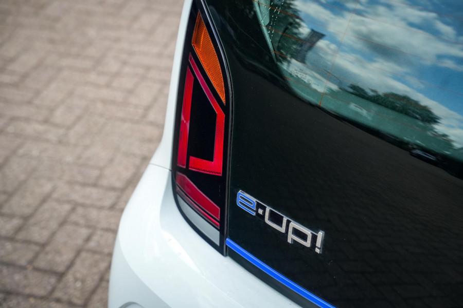 Volkswagen e-Up! e-up! Camera Airco Stoelverw. Voorruitverw. Cruise