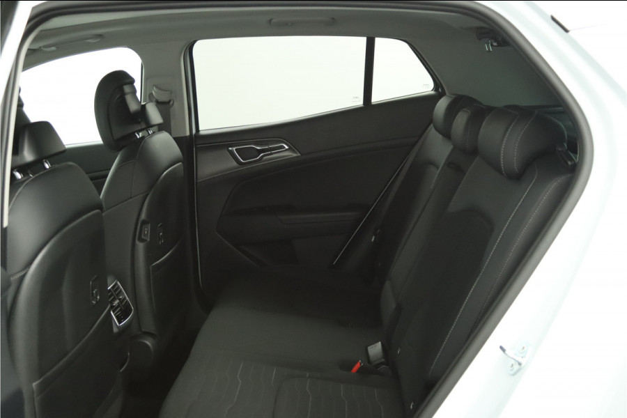 Kia Sportage 1.6 T-GDi Hybrid DynamicPlusLine Apple Carplay/ Android Auto - Cruise Control Adaptief - Dodehoekdetectie - Navigatie - Stoel/Stuur Verwarming - Fabrieksgarantie tot 03-2031
