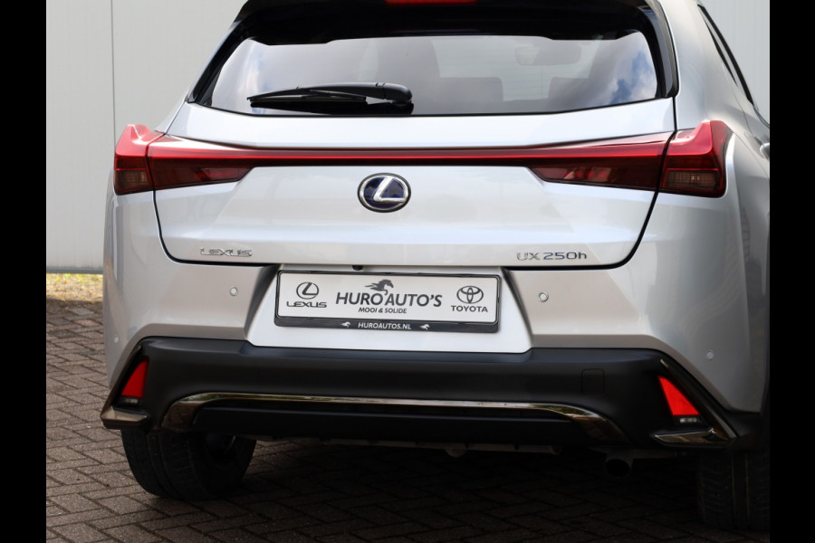 Lexus UX 250h F Sport Premium | Leder | Premium Audio | Stoelverwarming