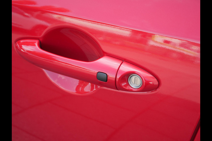 Kia Picanto 1.0 DPI ExecutiveLine | Stoel Stuur verwarming | LED | Keyless | Navi | Clima |