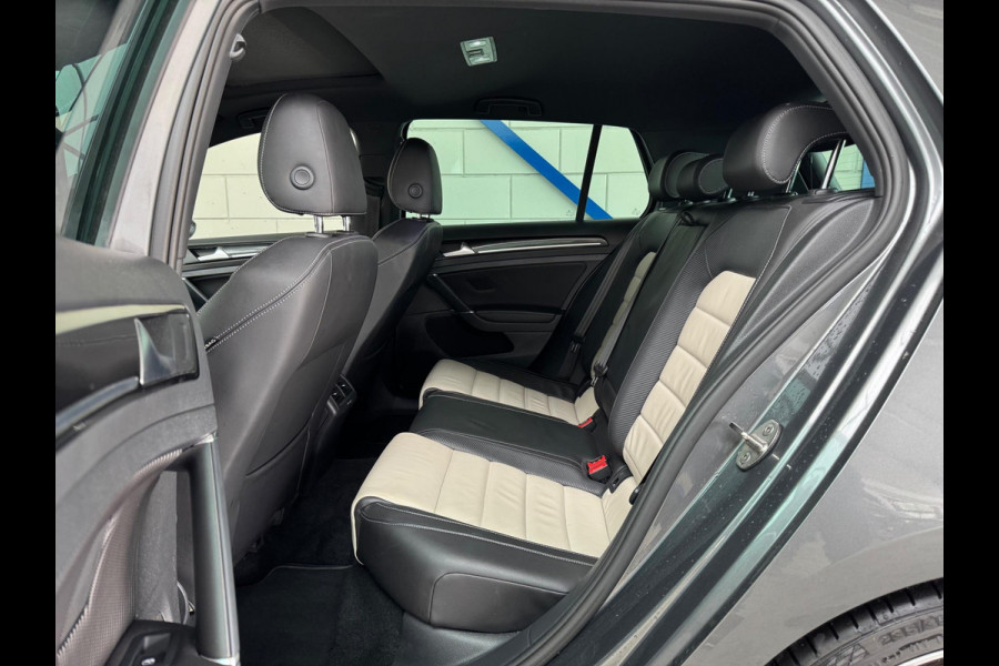 Volkswagen Golf 2.0 TSI 4Motion R PANO|DYNAUDIO|KEYLESS|VIRTUAL