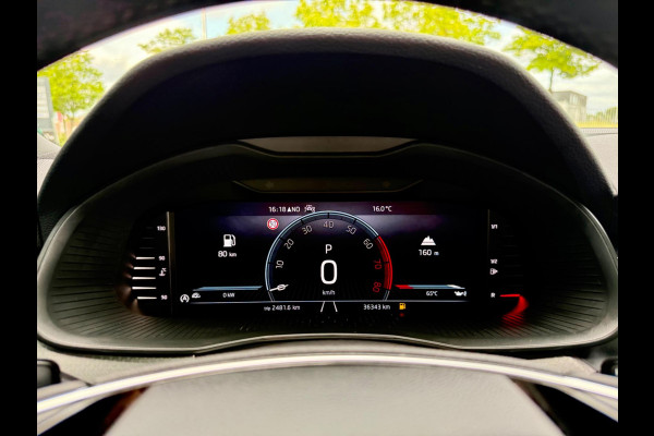 Škoda SCALA 1.0 TSI automaat Business Edition, CarPlay, Panoramadak, Trekhaak