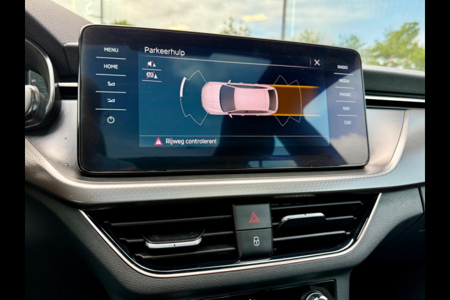 Škoda SCALA 1.0 TSI automaat Business Edition, CarPlay, Panoramadak, Trekhaak