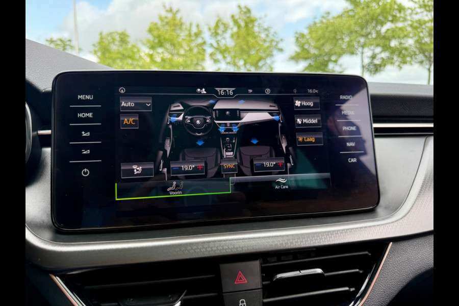 Škoda SCALA 1.0 TSI automaat Business Edition, CarPlay, Panoramadak, Trekhaak