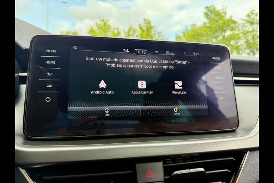 Škoda SCALA 1.0 TSI automaat Business Edition, CarPlay, Panoramadak, Trekhaak